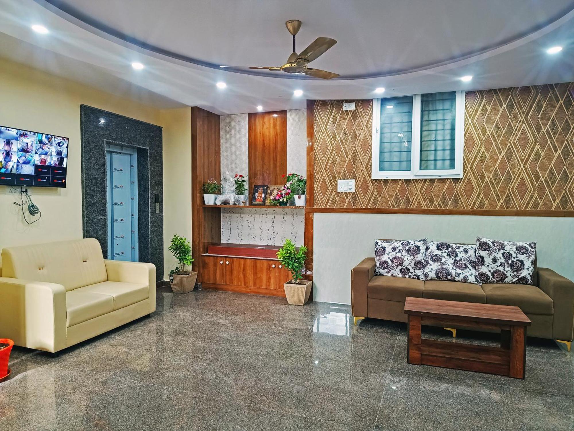Hotel Achhu Palace Бангалор Экстерьер фото